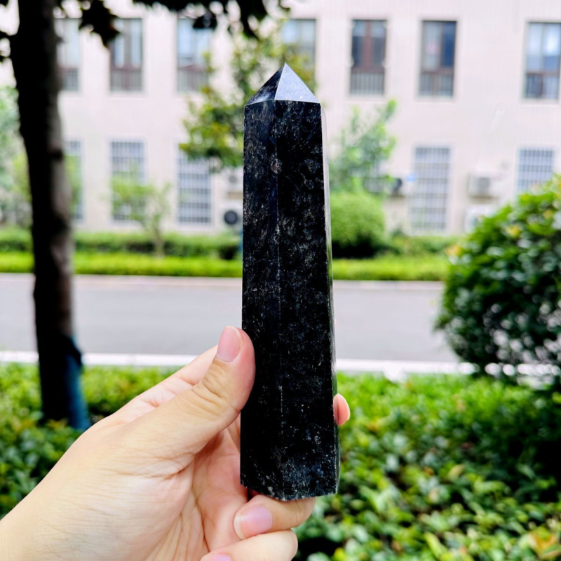 512g Natural Firework Stone Quartz Obelisk Crystal Wand Point Tower Healing