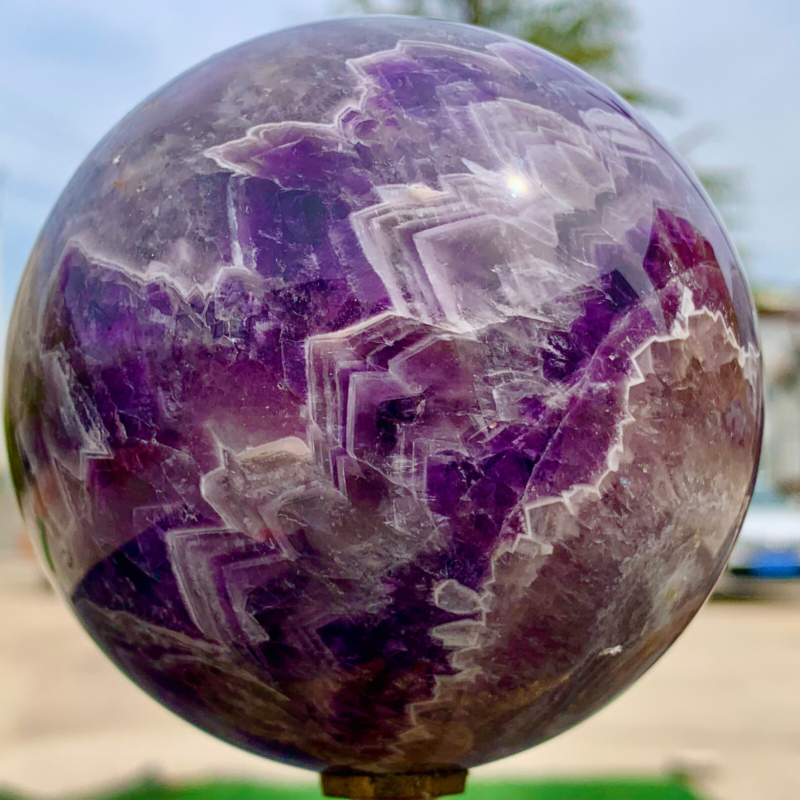 2.39LB Natural beautiful Dream Amethyst Quartz Crystal Sphere Ball Healing