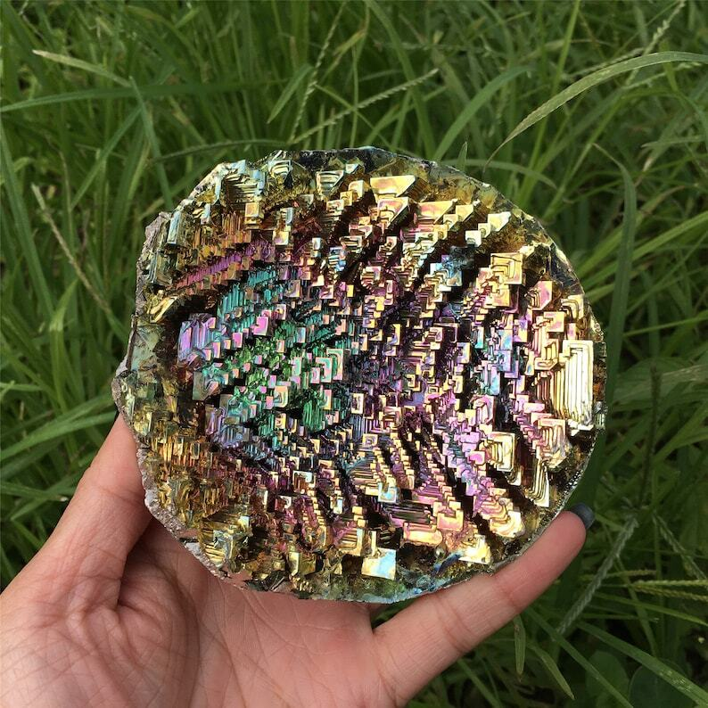 1PC Natural Bismuth Ore Bow Quartz Specimen TowerReiki Healeaching Materials