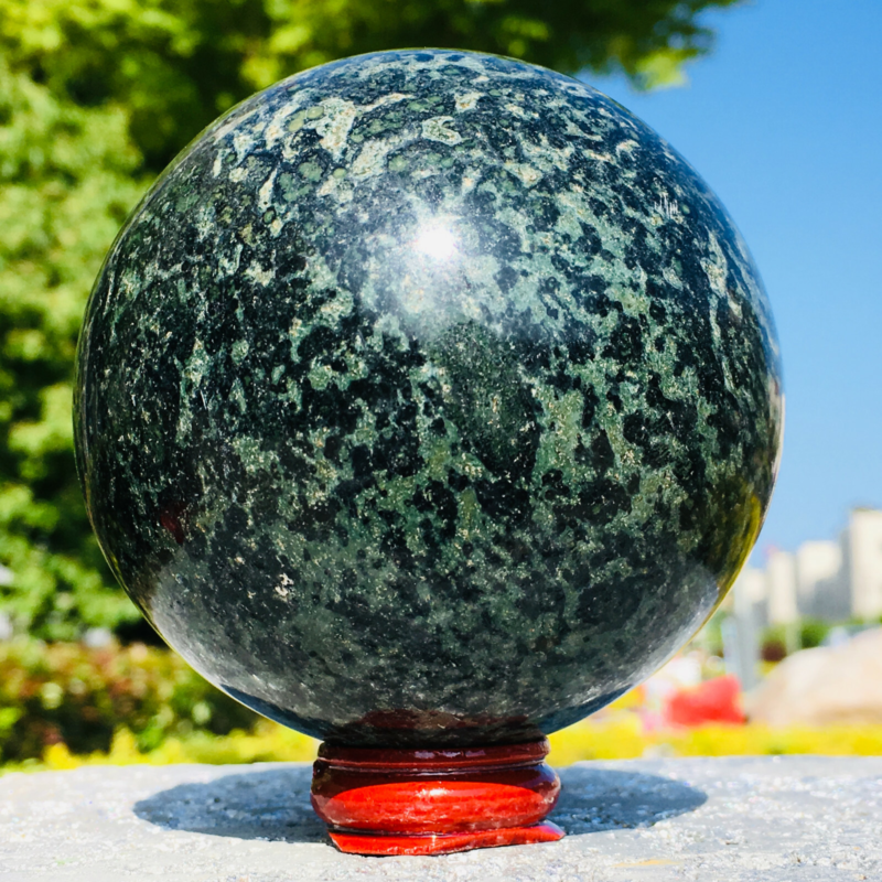 843G Eye Green Kambaba Jasper Stromatolite Crystal Sphere Ball Madagascar