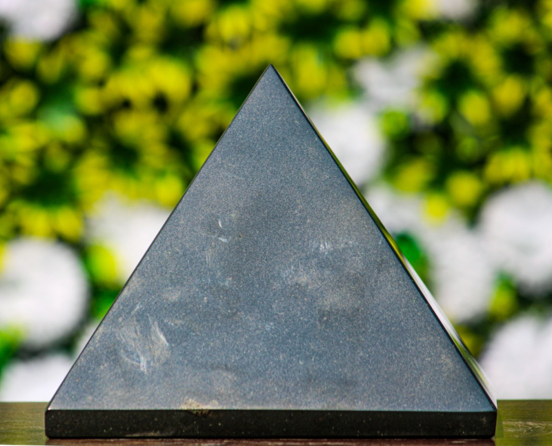 Large 20CM Natural Black Tourmaline Stone Crystal Healing Energy Chakra Pyramid