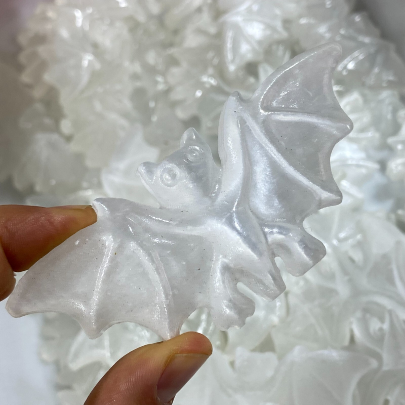 Natural Gypsum Selenite bat Hand Carved Quartz Crystal Reiki healing 1PC