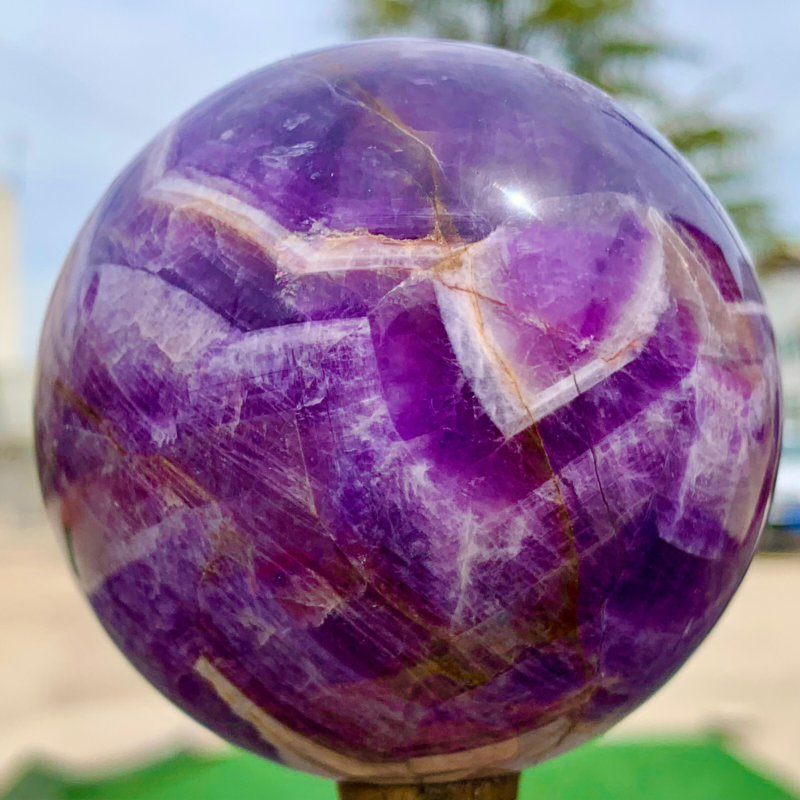 1.14LB Natural beautiful Dream Amethyst Quartz Crystal Sphere Ball Healing