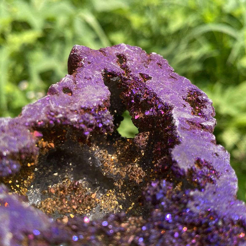 190g Electroplating color Natural Crystal Agate cave ornaments crystal cluster q