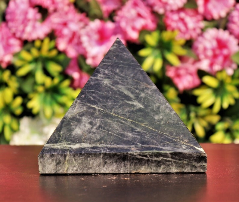 Huge 150MM Natural Black Moonstone Rock Healing Power Metaphysical Aura Pyramid