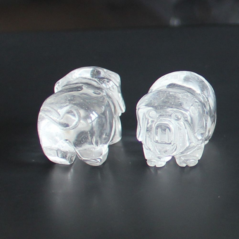 2pcs Mini carved gemstome crystal pig figurine animal carving pockets stone 30mm