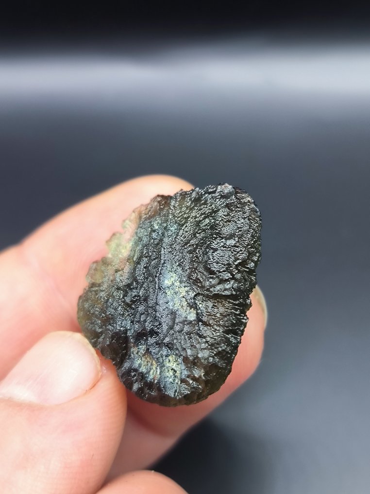 Superb quality MOLDAVITE from Chlum, South Bohemia - Czech Republic - 6 g
