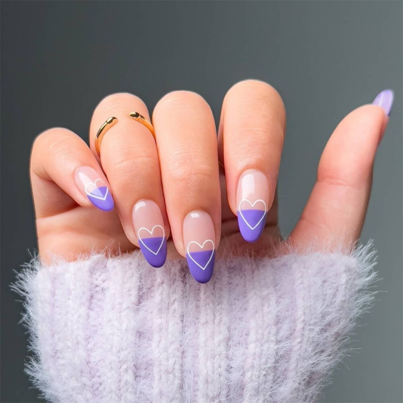 Purple Heart Winter False Nail Short Almond Press on Nails for Nails Art 24pcs