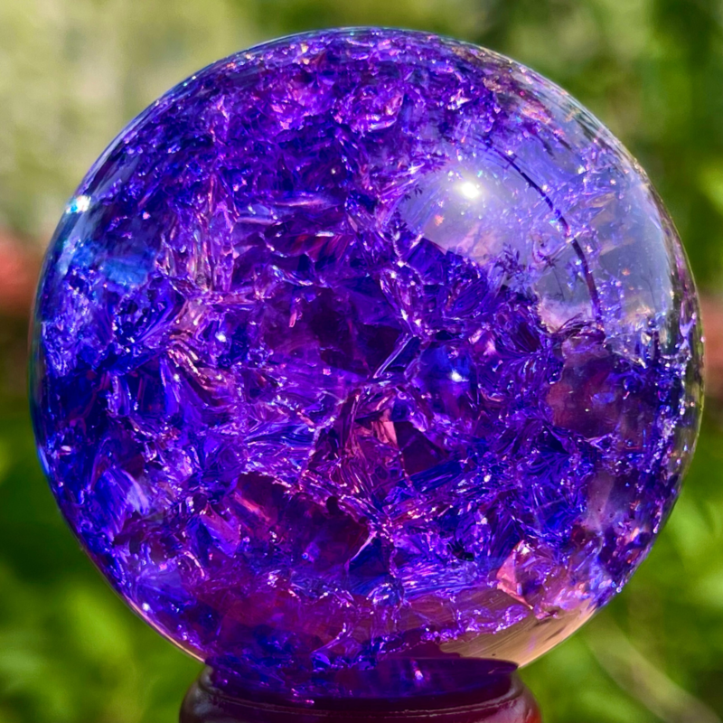 168G Natural Titanium Rainbow Quartz sphere Crystal ball Healing