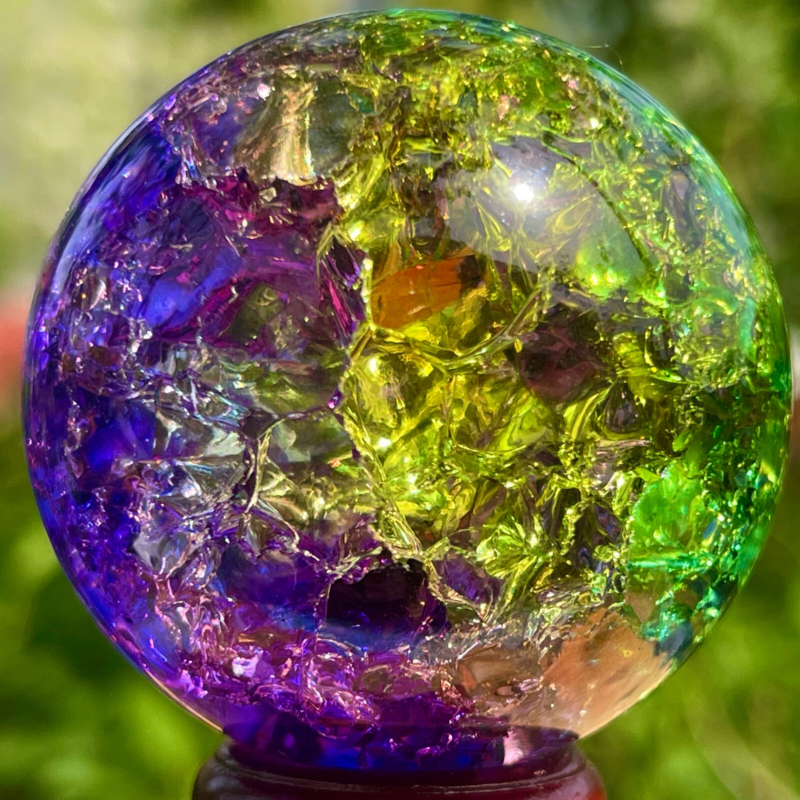 168G Natural Titanium Rainbow Quartz sphere Crystal ball Healing