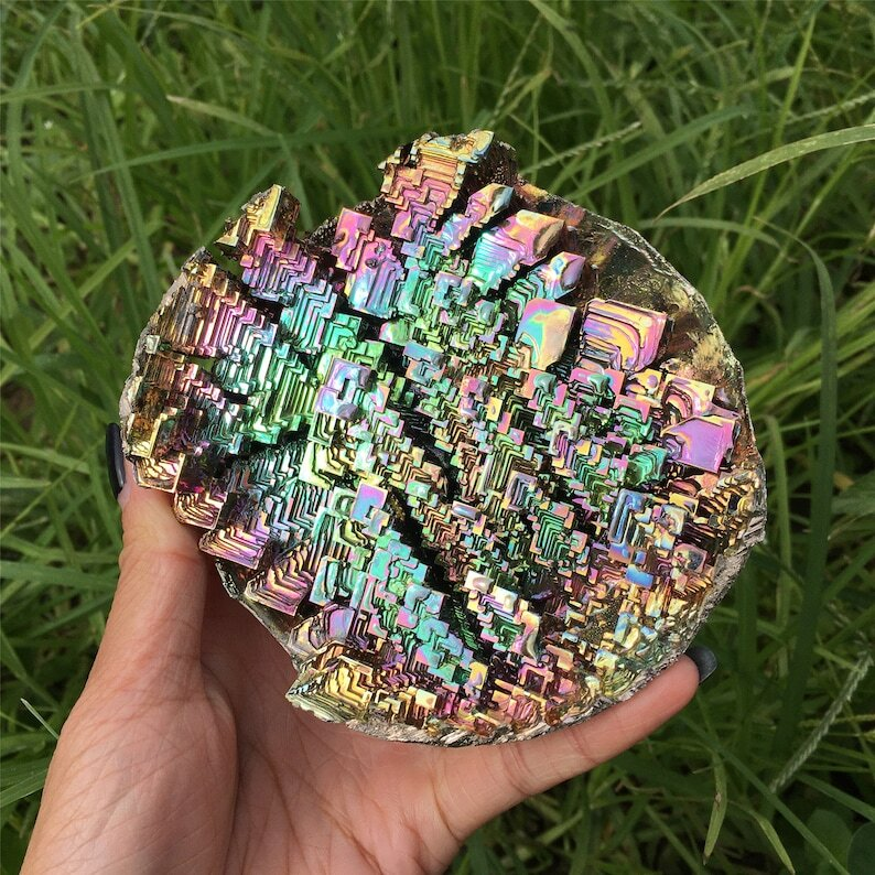1PC Natural Bismuth Ore Bow Quartz Specimen TowerReiki Healeaching Materials