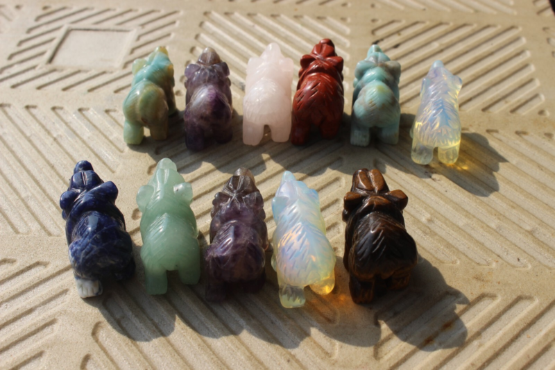 11pcs 4cm Natural many kinds of materials QUARTZ carved bears