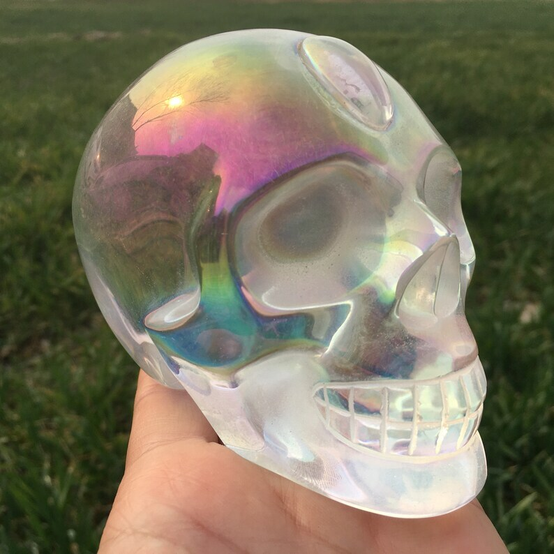 Rainbow Titanium Aura Clear Melting Stone Skull Reiki Heal Crystal sculpture