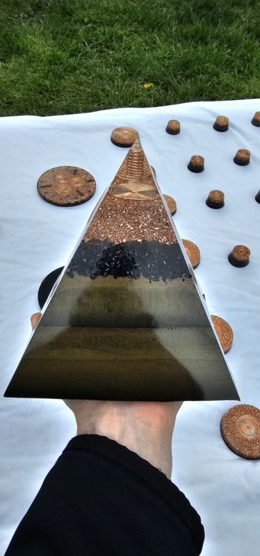 Orgonite Pyramid 6" x 6" x 6" copper coil, metal powder, quartz