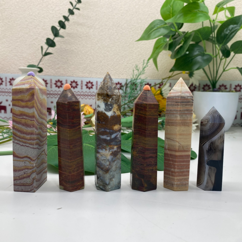 Total 562g Natural crystal mixed material tower beautiful color stunning