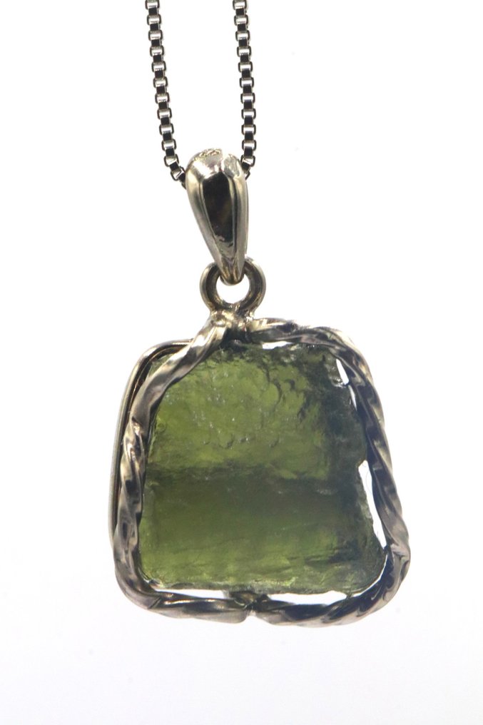 Amazing Moldavite pendant - Necklace/Pendant- 7 g