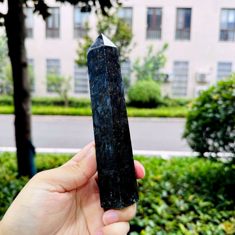 512g Natural Firework Stone Quartz Obelisk Crystal Wand Point Tower Healing