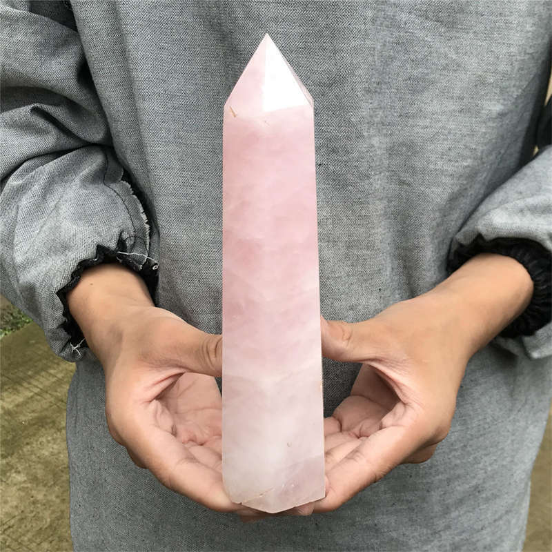 1.06kg Natural Rose Quartz Obelisk Quartz Crystal Point Wand Healing Gem