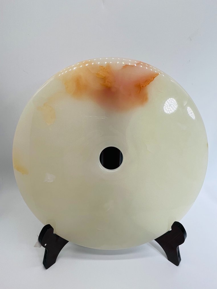 Onyx Slice - Donut Shape - Natural Stone - Top Quality - Fire Red Accents - Ø 300mm - Height: 30 cm - Width: 30 cm- 3 kg -
