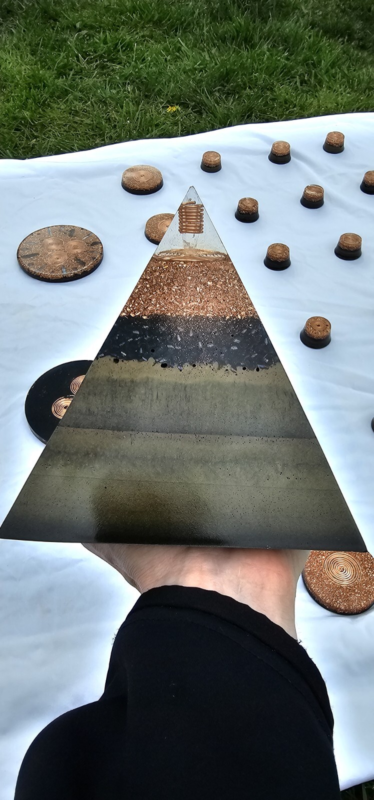 Orgonite Pyramid 6" x 6" x 6" copper coil, metal powder, quartz