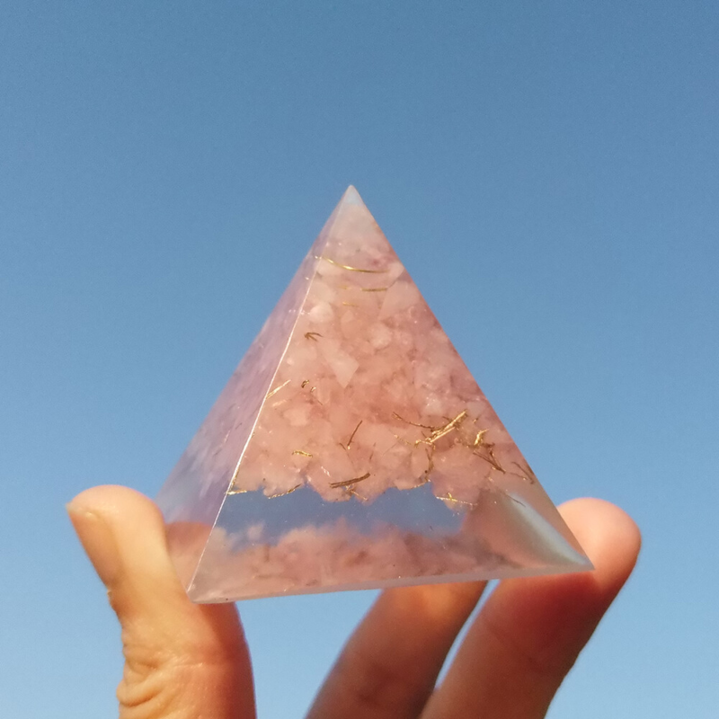 Crystal Orgone Pyramid Chakra Meditation Energy Generator Orgonite Healing Reiki
