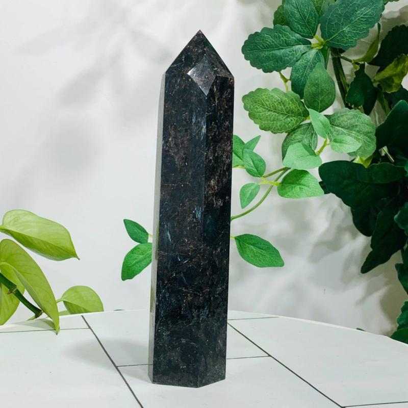 642g Natural Firework Stone Quartz Obelisk Crystal Wand Point Tower Healing