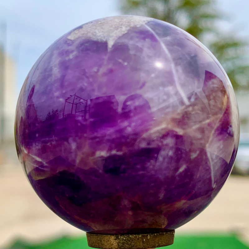 127G Natural beautiful Dream Amethyst Quartz Crystal Sphere Ball Healing
