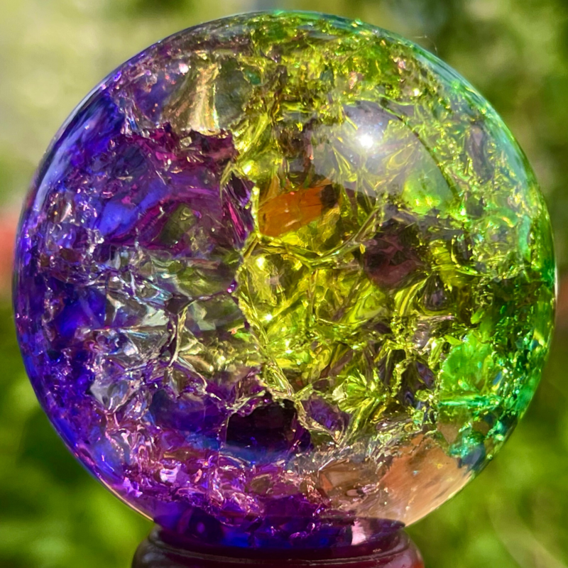 168G Natural Titanium Rainbow Quartz sphere Crystal ball Healing