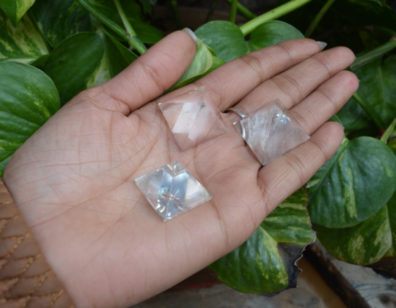 3pc Natural Transparent Quartz Crystal Pyramid Clear Reiki White Crystal Pyramid