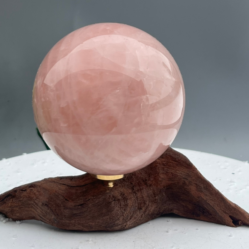 326g Natural powder crystal Ball Quartz Crystal Sphere Reiki Healing