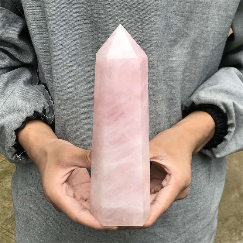 1.06kg Natural Rose Quartz Obelisk Quartz Crystal Point Wand Healing Gem