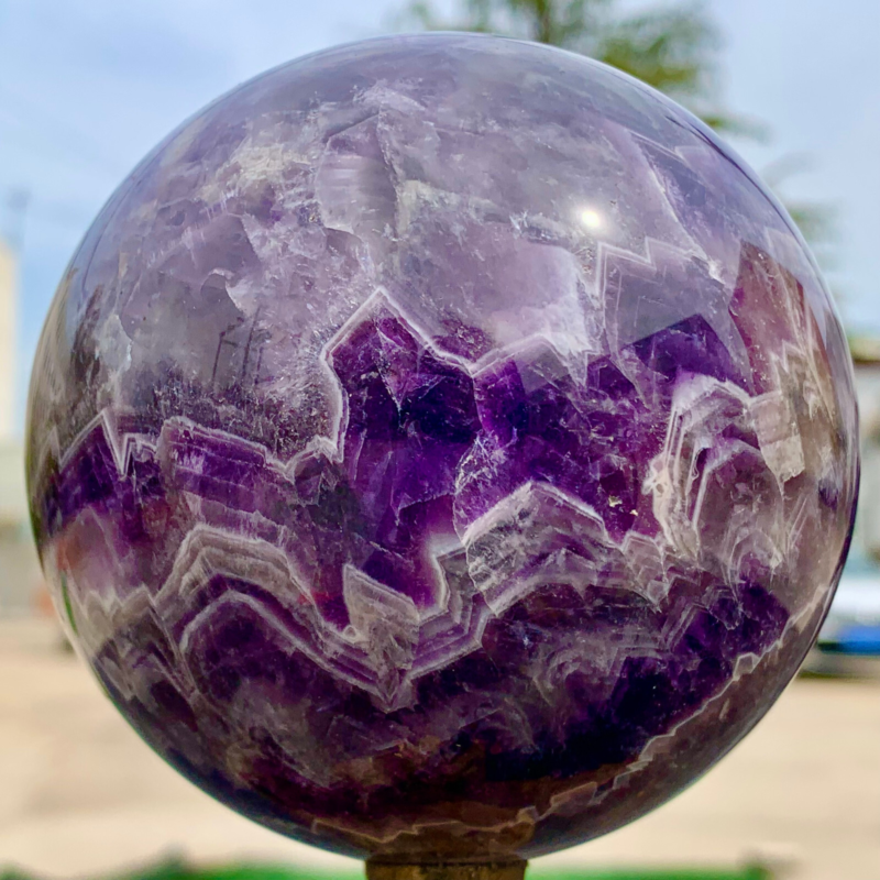 2.39LB Natural beautiful Dream Amethyst Quartz Crystal Sphere Ball Healing