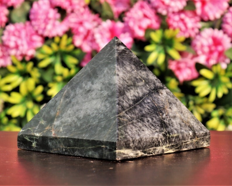 Huge 150MM Natural Black Moonstone Rock Healing Power Metaphysical Aura Pyramid