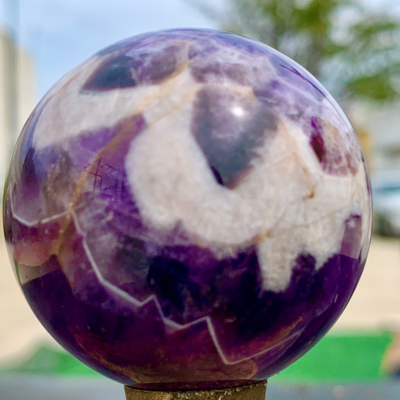 127G Natural beautiful Dream Amethyst Quartz Crystal Sphere Ball Healing