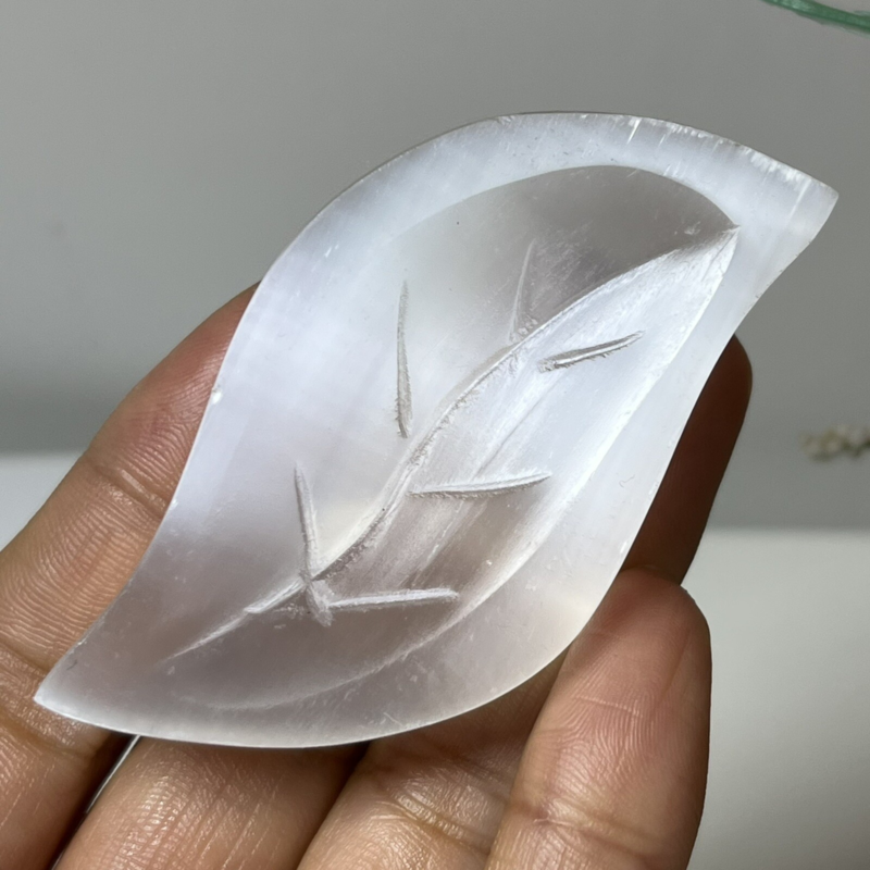 Natural Gypsum Selenite quartz leaves hand carved crystal healing ck20