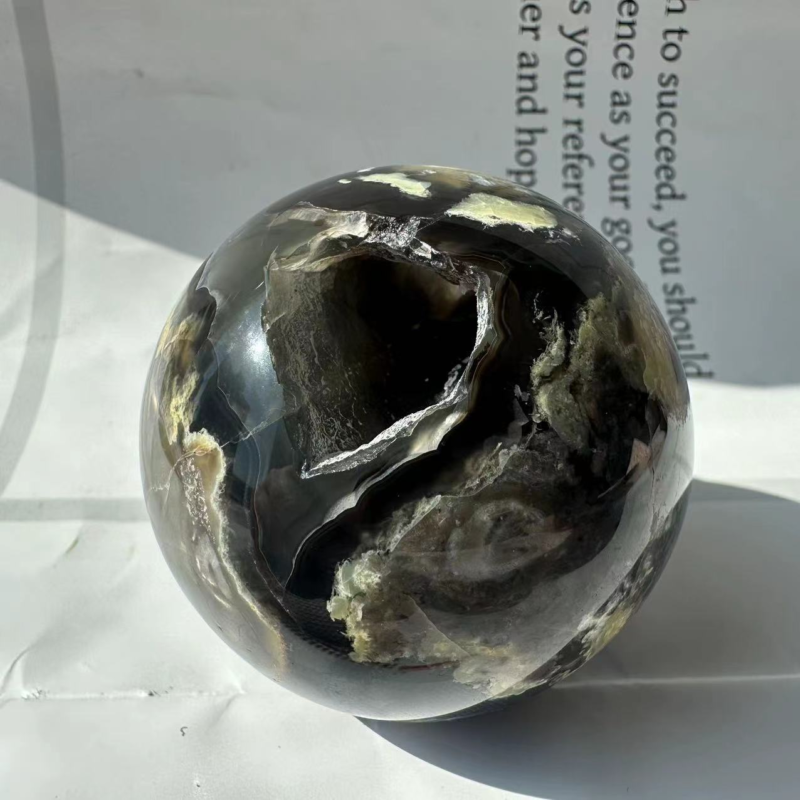1pc 180+Natural Volcanic agate Ball quartz crystal sphere Reiki Healing 50mm+