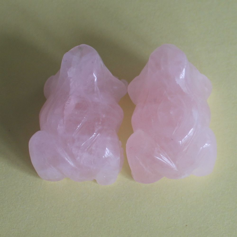 Carved gemstone crystal rose quartz frog figurine animal carving decor 1.5''