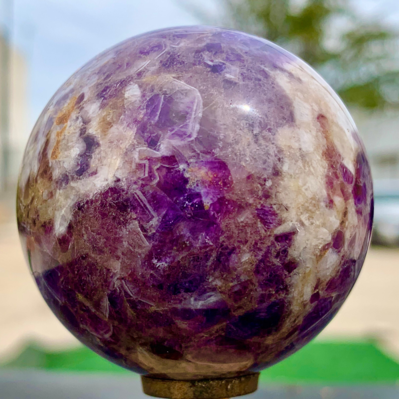 202G Natural beautiful Dream Amethyst Quartz Crystal Sphere Ball Healing