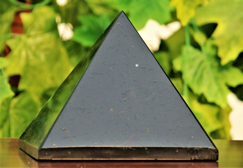 Large 19cm Black Tourmaline Crystal Quartz Healing Energy Gemstone Decor Pyramid
