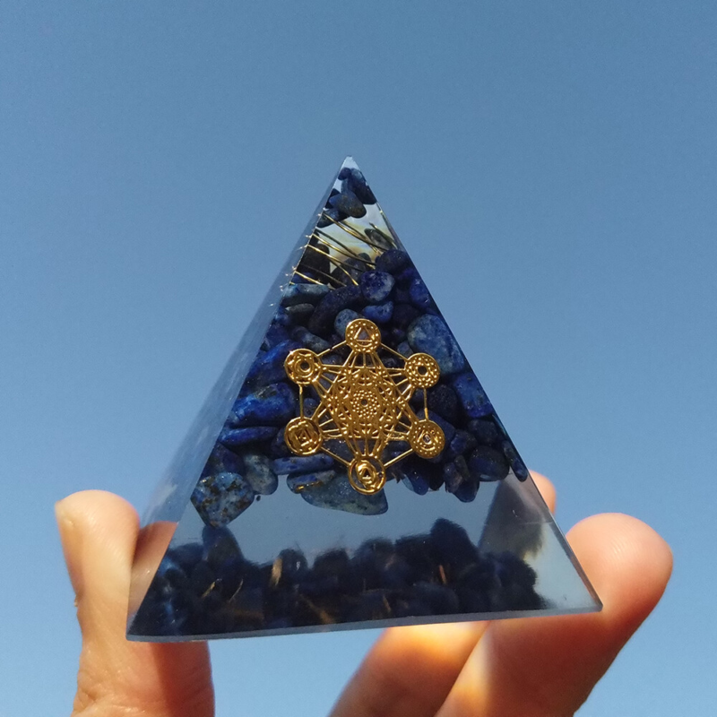 Crystal Orgone Pyramid Chakra Meditation Energy Generator Orgonite Healing Reiki