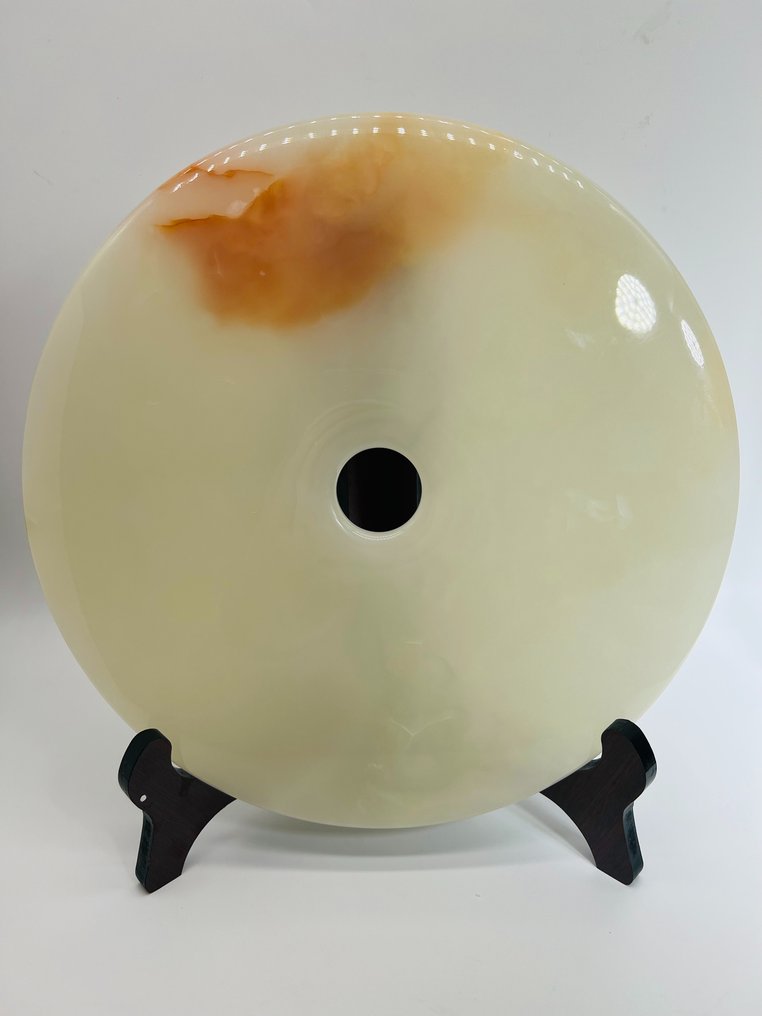 Onyx Slice - Donut Shape - Natural Stone - Top Quality - Fire Red Accents - Ø 300mm - Height: 30 cm - Width: 30 cm- 3 kg -