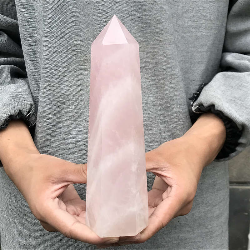 1.04kg Natural Rose Quartz Obelisk Quartz Crystal Point Wand Healing Gem