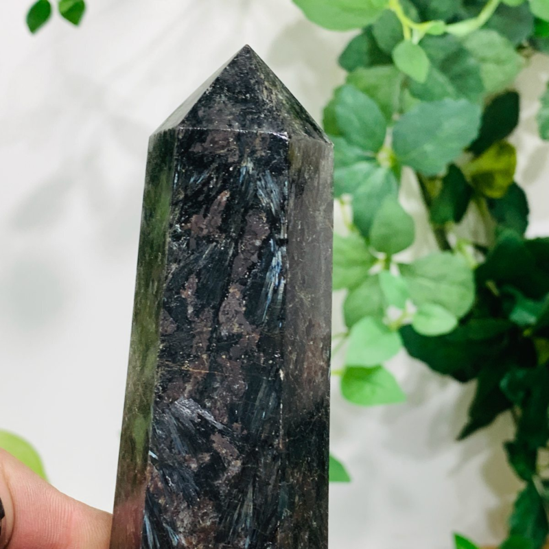 646g Natural Firework Stone Quartz Obelisk Crystal Wand Point Tower Healing