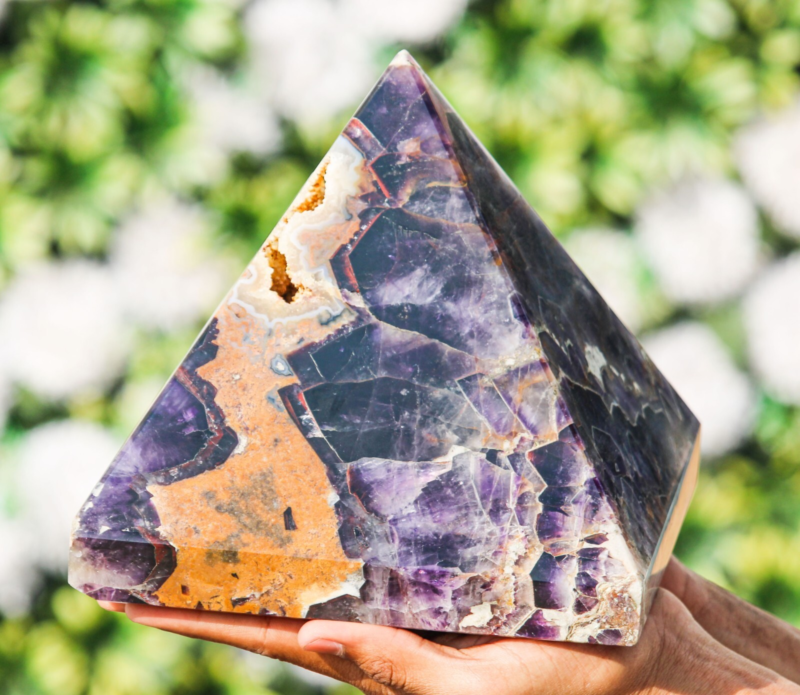 Superb 190MM Natural Blue Auralite 23 Stone Healing Chakra Egyptian Pyramid