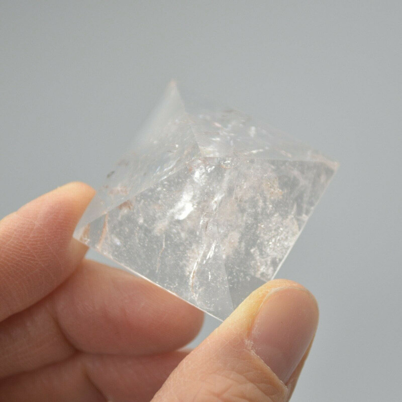 Natural Rare Clear Quartz Gemstone Crystal Energy Reiki Mineral Tower Pyramid