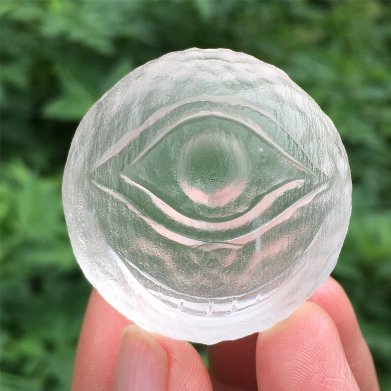 1PC Melting stone Ball Quartz Energy Reiki heal Divination Gifts Mineral Samples