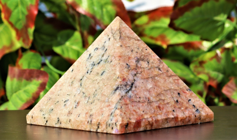 Natural 17.5CM Orange Sunstone Meditation Spirit Aura Chakra Energy Pyramid