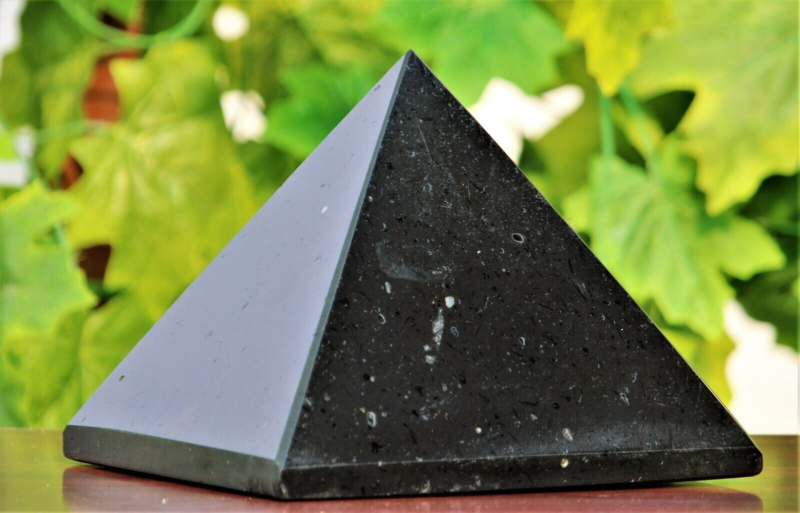 Large 19cm Black Tourmaline Crystal Quartz Healing Energy Gemstone Decor Pyramid