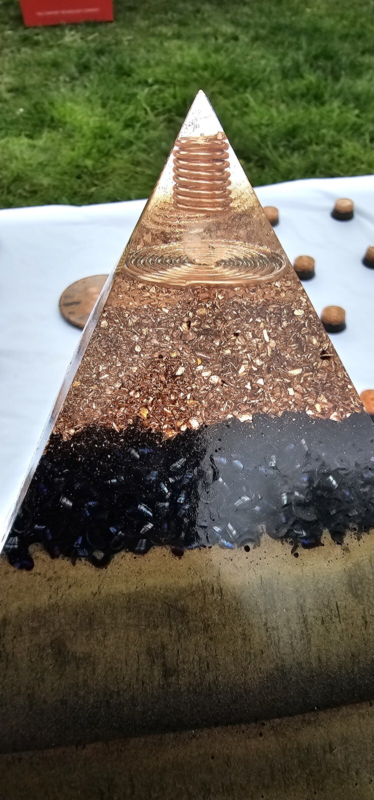 Orgonite Pyramid 6" x 6" x 6" copper coil, metal powder, quartz