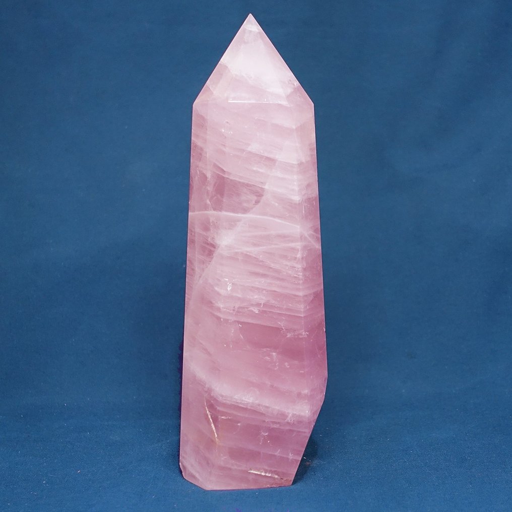 Carved Monolith in Rose Quartz - Height: 230 mm - Width: 75 mm- 1430 g